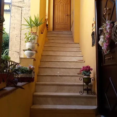 Nocleg ze śniadaniem Mansarda 3*