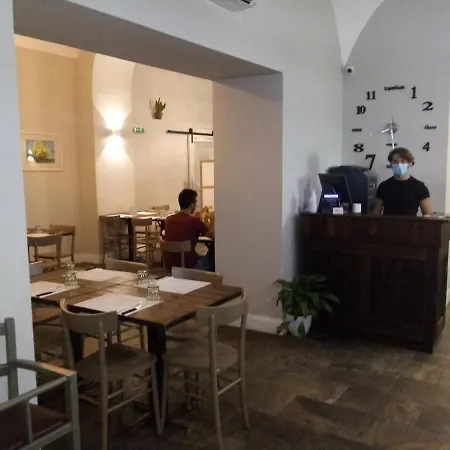 Mansarda Nocleg ze śniadaniem 3*